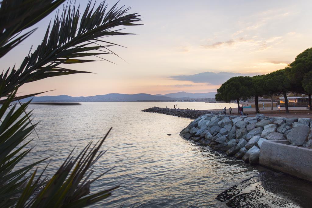 Village Vacances Le Lion De Mer Saint-Raphaël Екстериор снимка